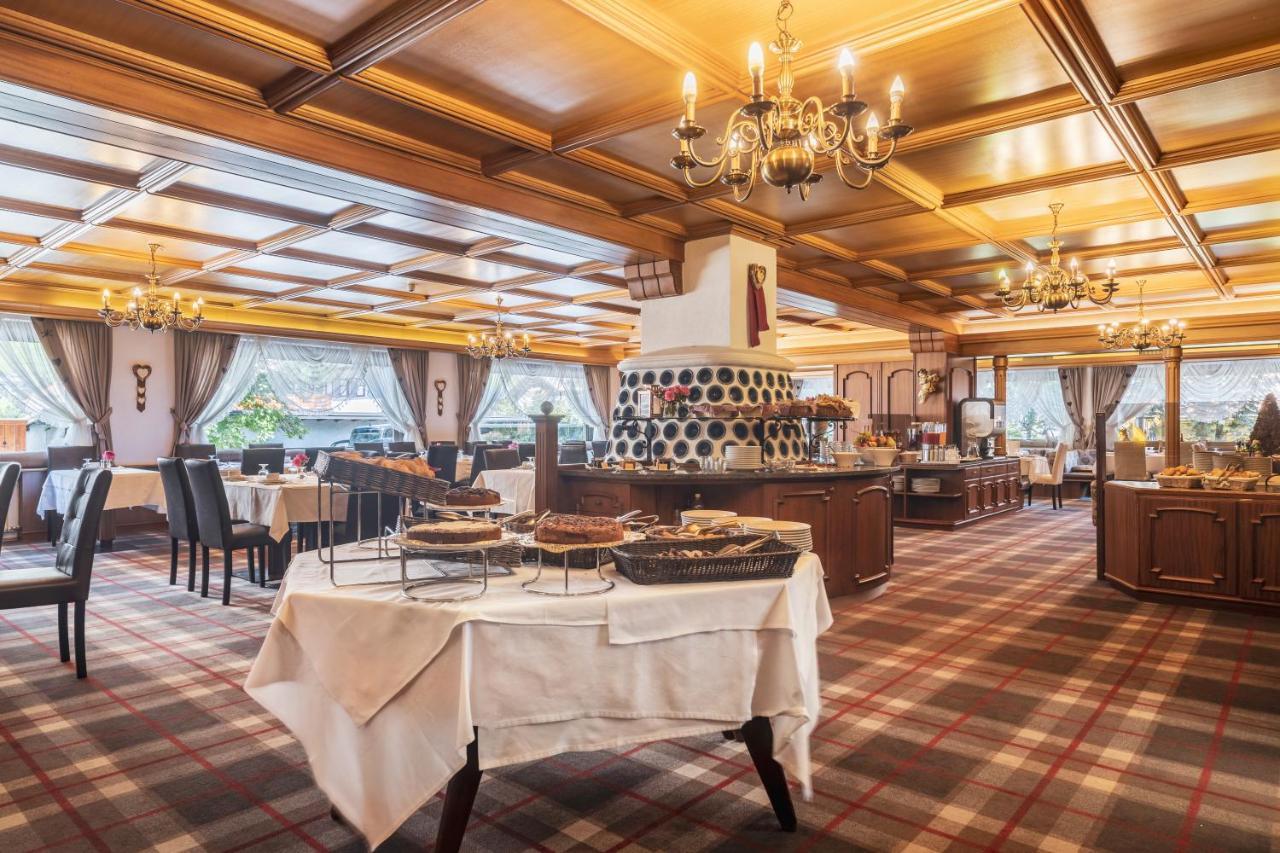 Hotel Meida Pozza di Fassa Bagian luar foto