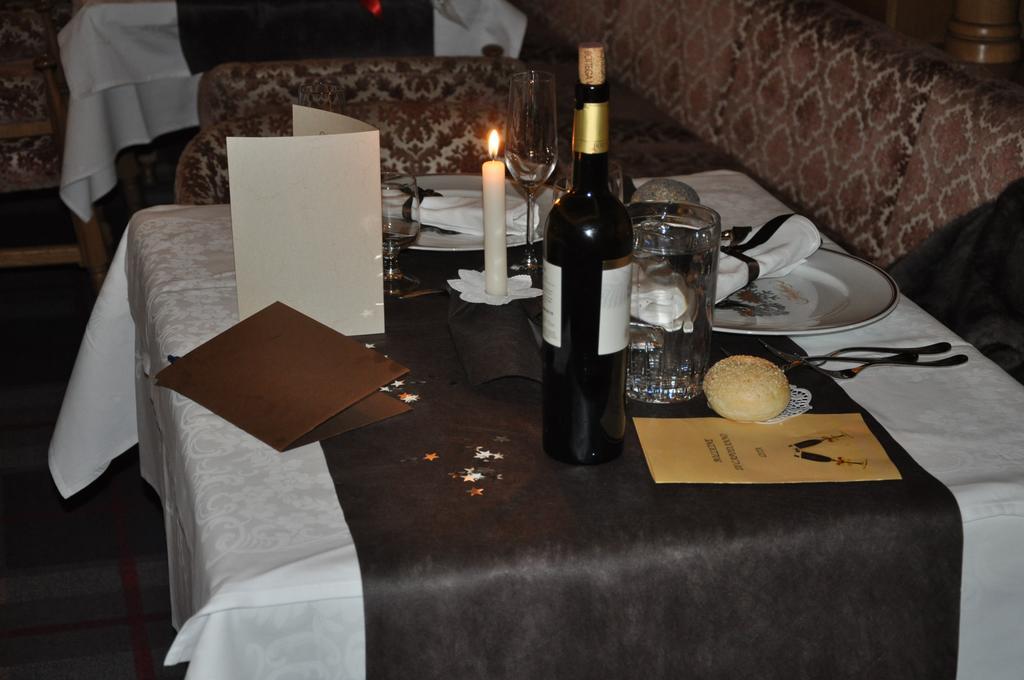 Hotel Meida Pozza di Fassa Bagian luar foto