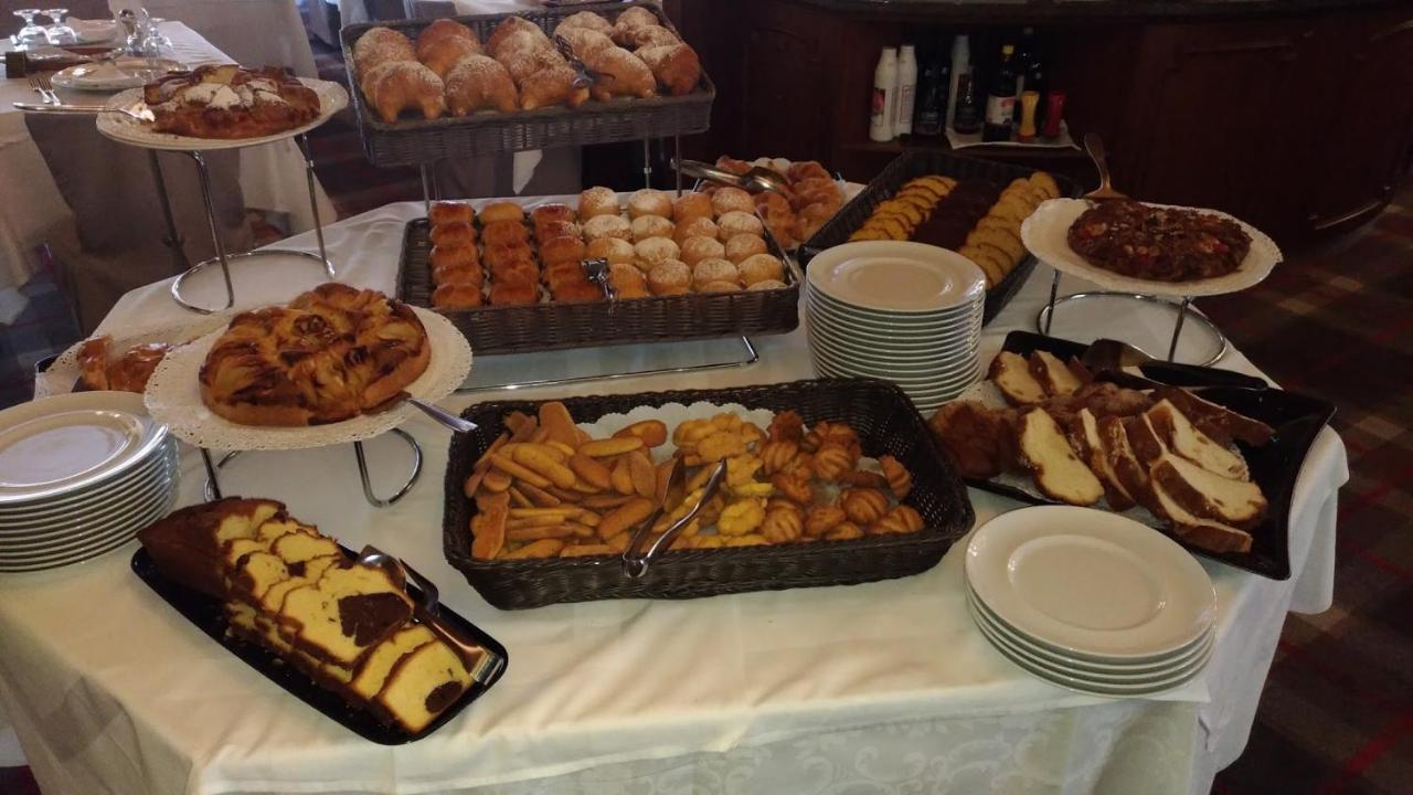 Hotel Meida Pozza di Fassa Bagian luar foto